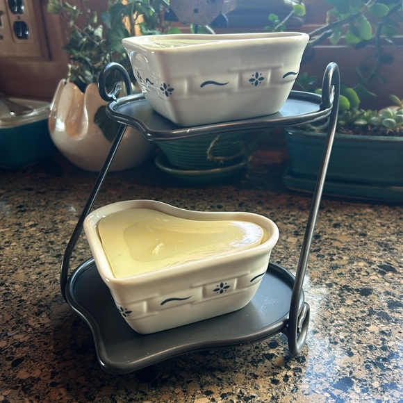 2 Longaberger Pottery Woven Traditions Heart Candles & Ramekins w/ Metal Stand - Picture 4 of 14